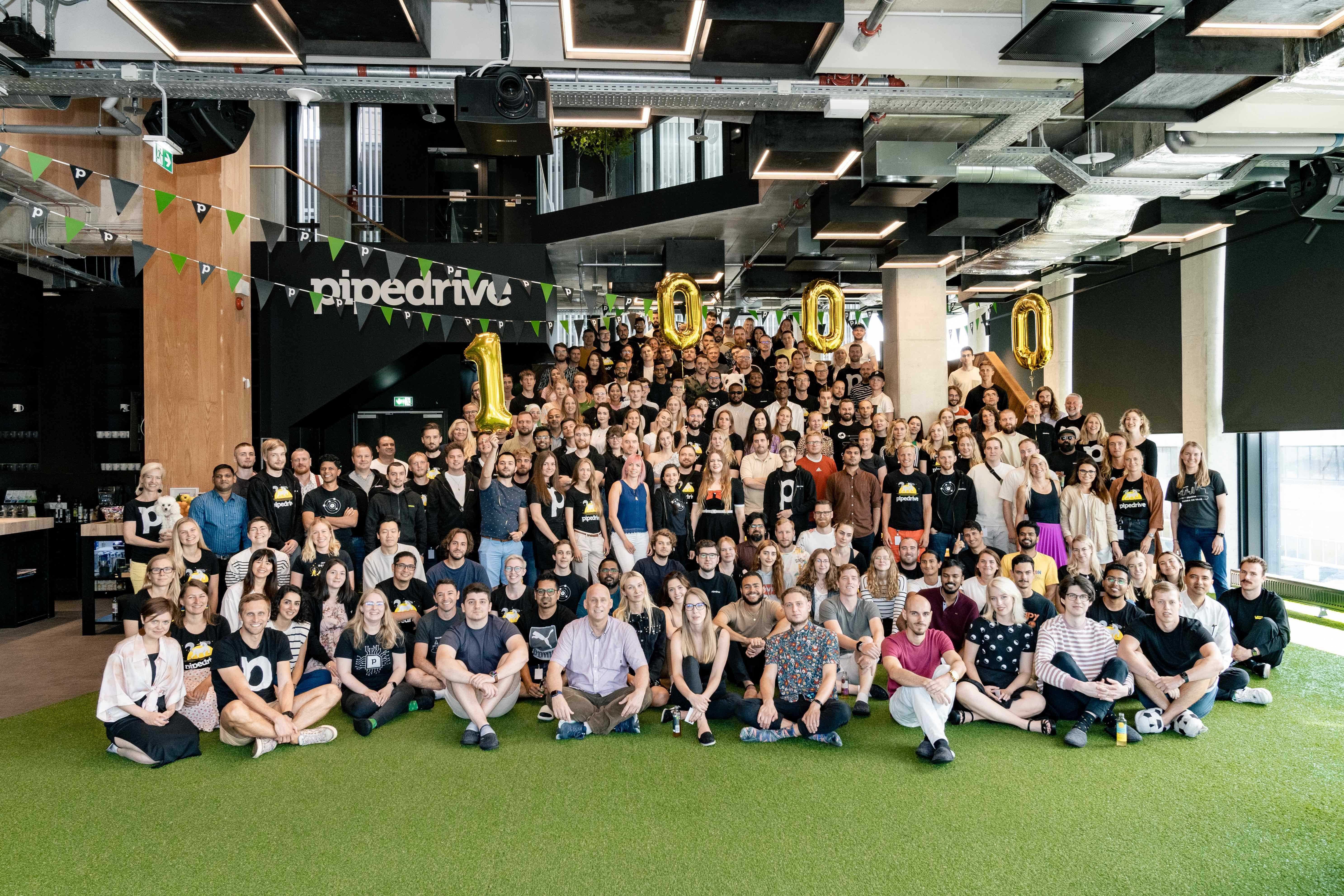 pipedrive 1000 employees photo